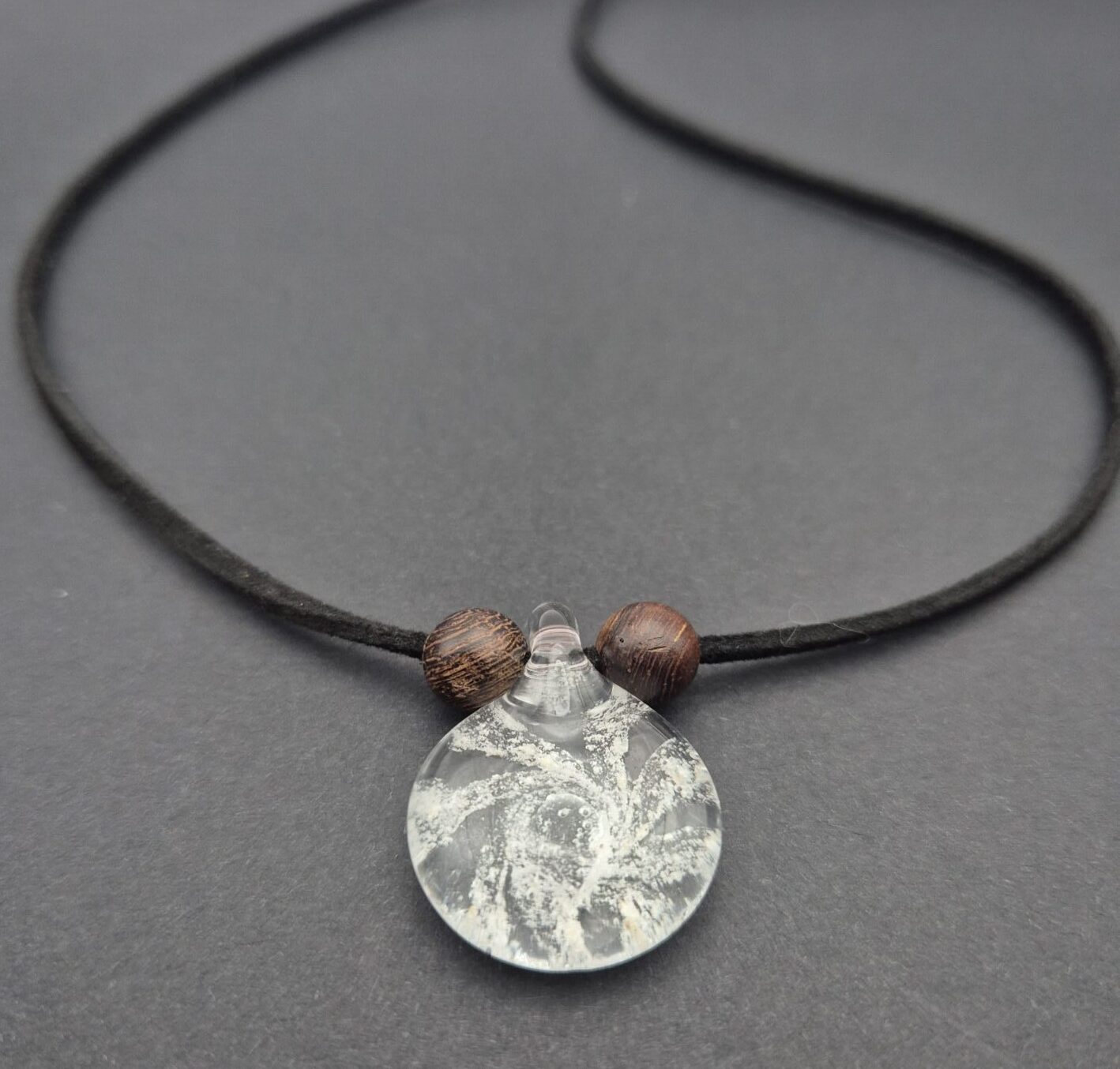 Handgemachter Erinnerungsschmuck