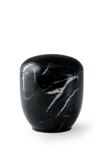 Tierurnen aus Naturstein